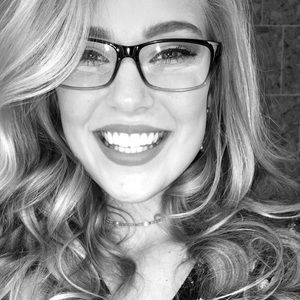 Meet your Posher, Faith